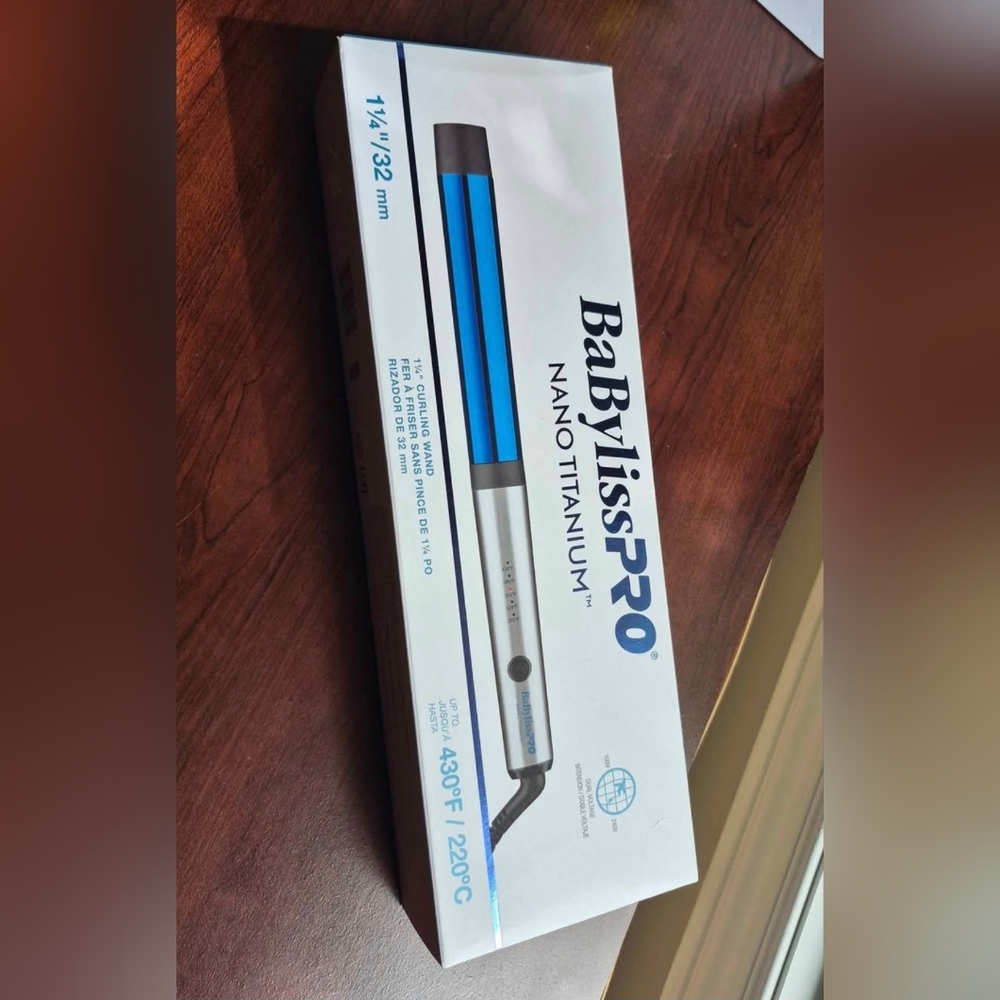 BNIP New BabylissPro Nano Titanium Curling Iron